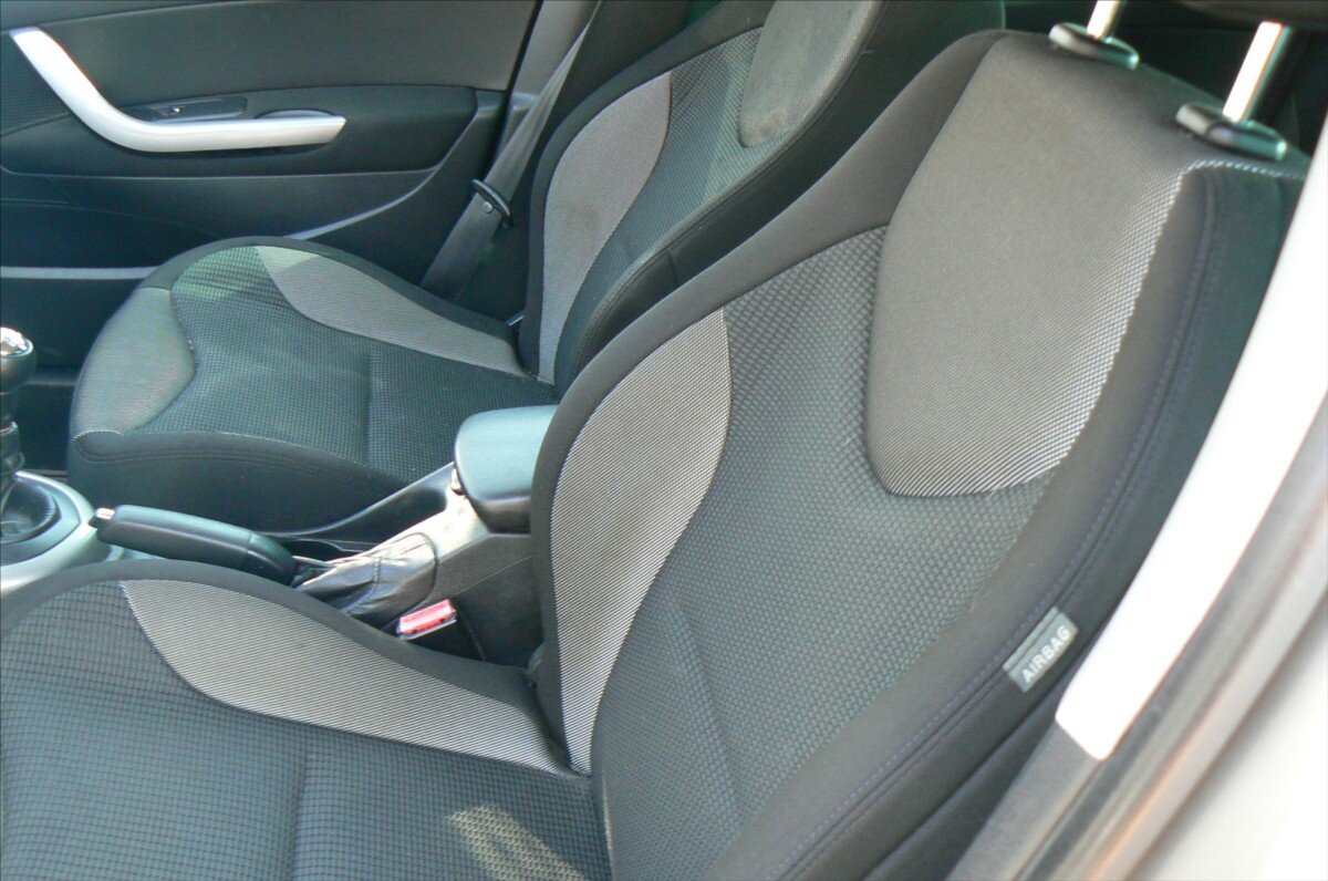 Peugeot 308 Kombi 1,6 l 68 kw