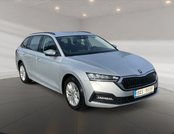 Škoda Octavia 1