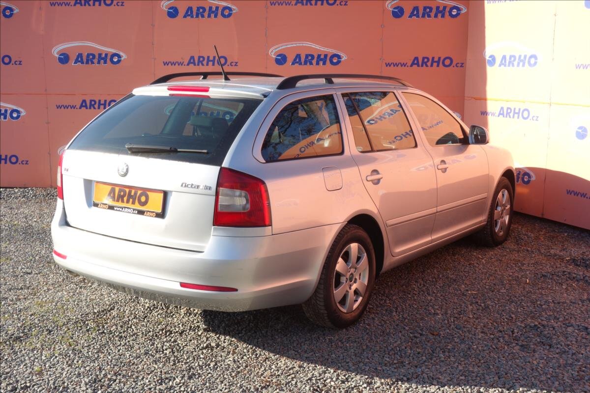 Škoda Octavia Kombi 1,6 l 77 kw