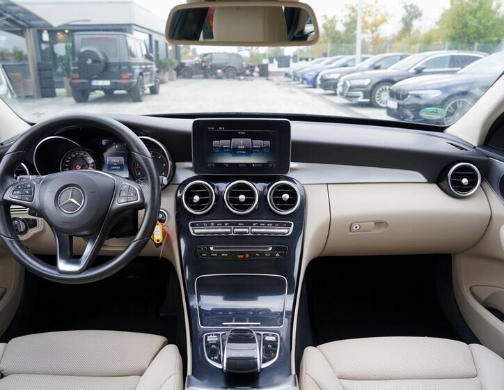 Mercedes-Benz Třídy C 26