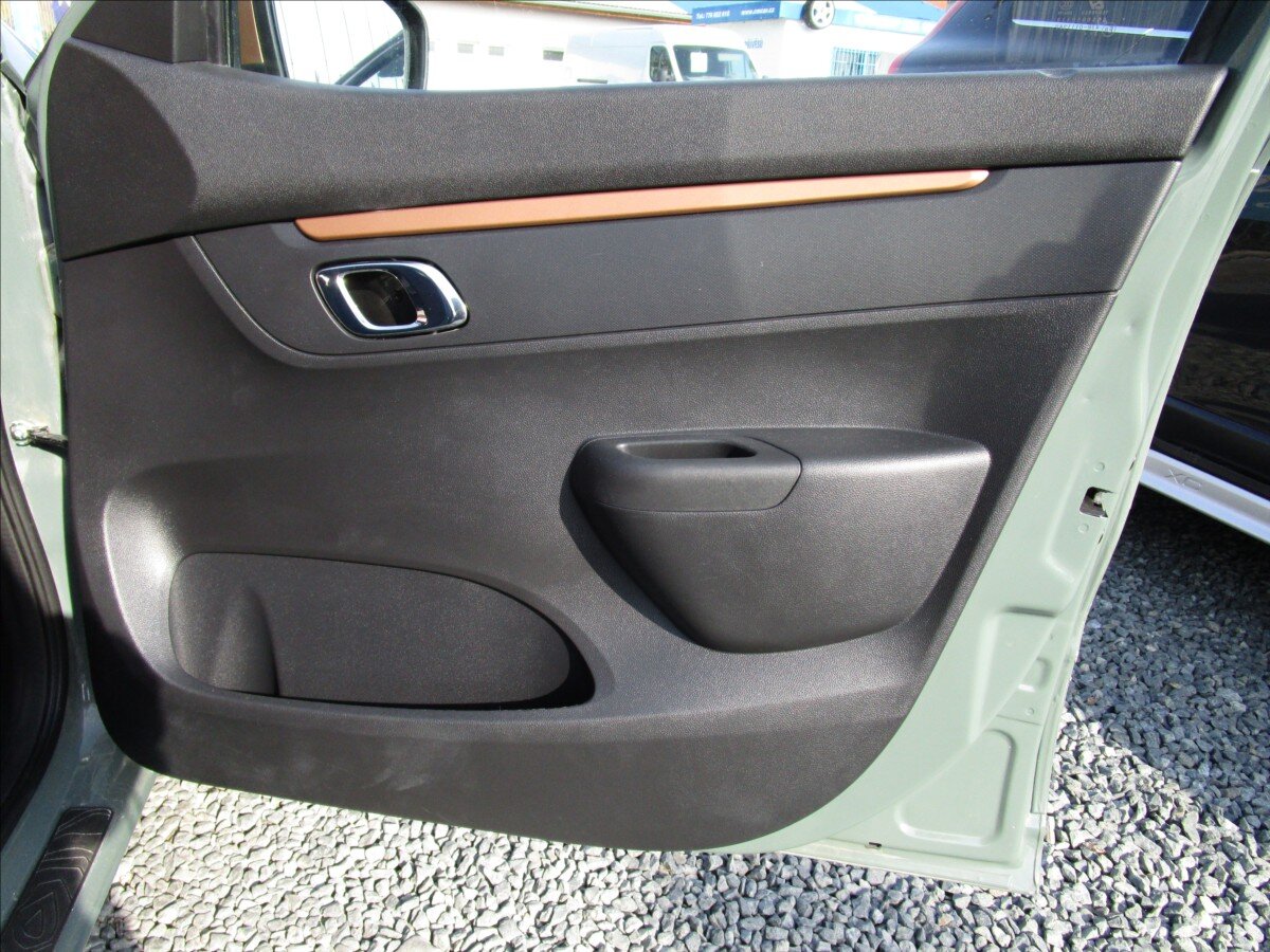 Dacia Spring Hatchback 0,0 48 kw