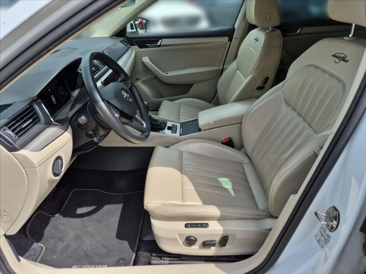 Škoda Superb Kombi 2,0 l 140 kw