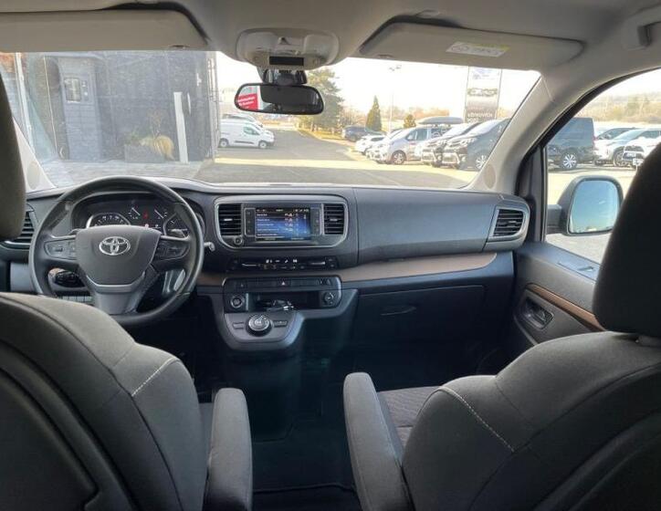 Toyota ProAce Verso 24