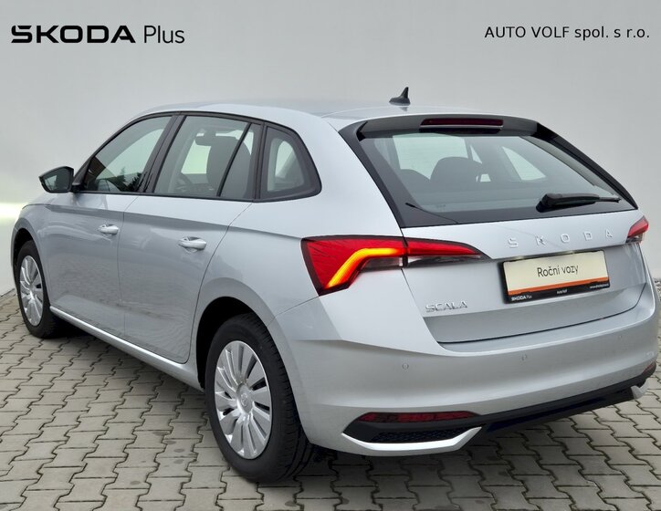 Škoda Scala 8