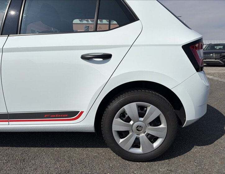 Škoda Fabia Hatchback 999,0 44 kw