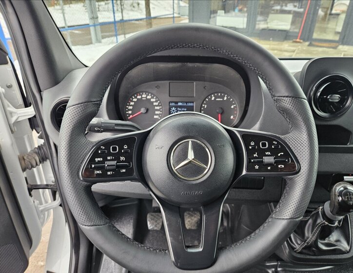 Mercedes-Benz Sprinter Sklápěč 2,1 l 105 kw
