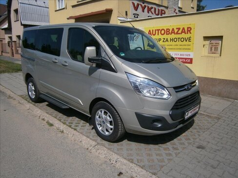 Ford Tourneo Custom Kombi 2,2 l 92 kw