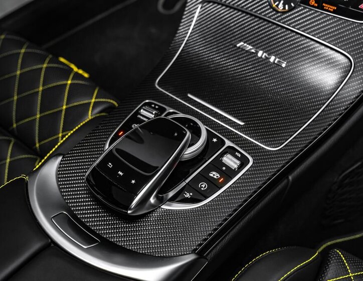 Mercedes-Benz Třídy C Kupé 4,0 l 375 kw