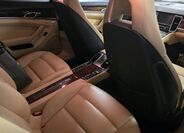 Porsche Panamera 9