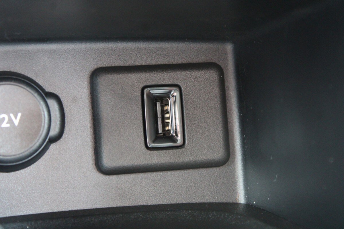 Opel Grandland SUV 1,2 l 96 kw