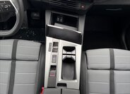 Opel Grandland SUV / Terénní 1,2 l 107 kw