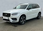 Volvo XC90 SUV / Terénní 2,0 l 173 kw