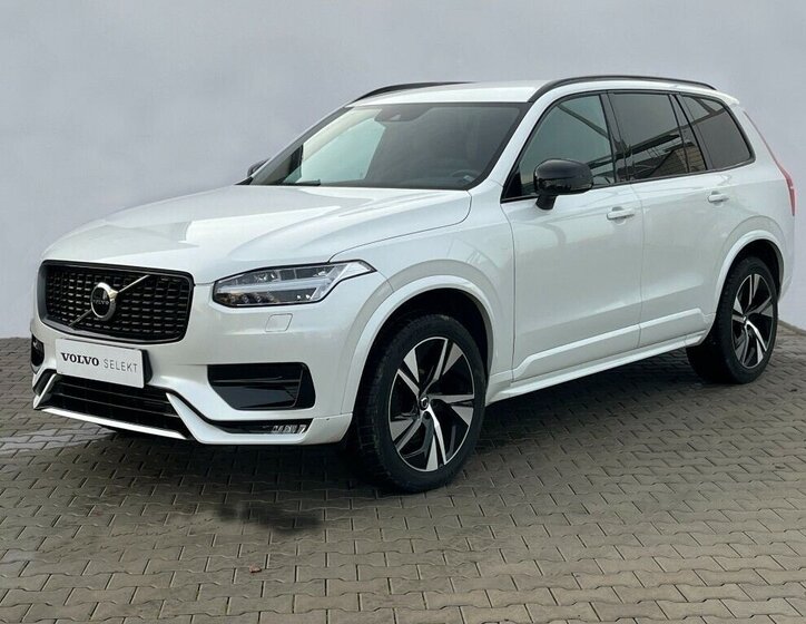 Volvo XC90 SUV / Terénní 2,0 l 173 kw