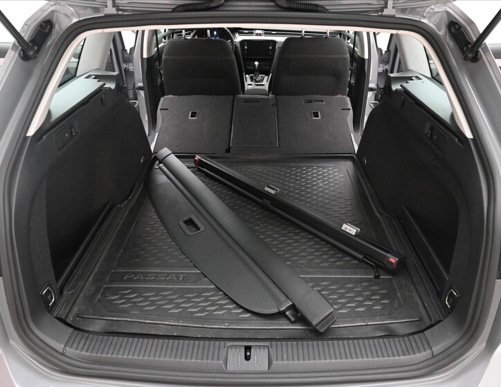 Volkswagen Passat Kombi 2,0 l 110 kw