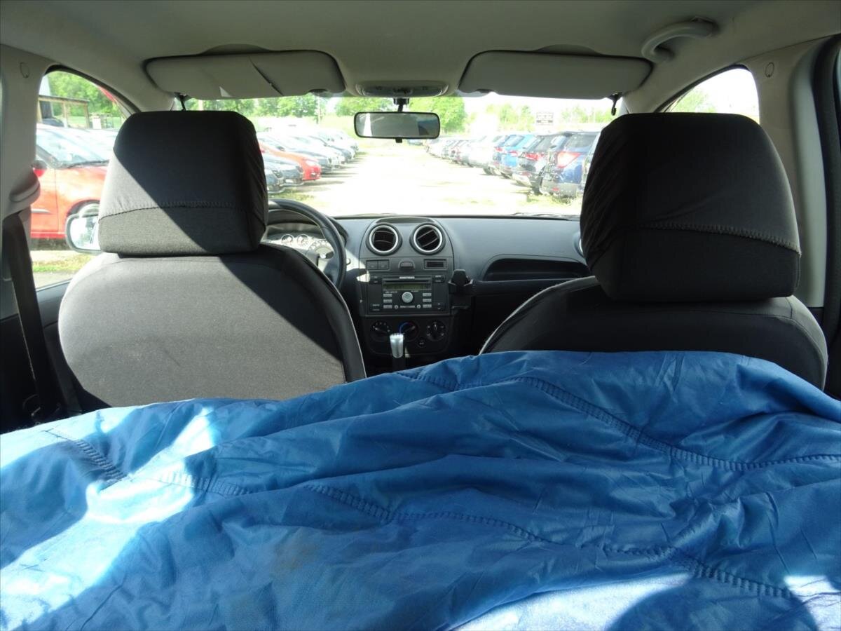 Ford Fiesta Hatchback 1,3 l 51 kw