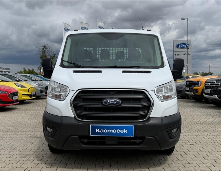 Ford Transit 8