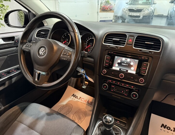 Volkswagen Golf 15