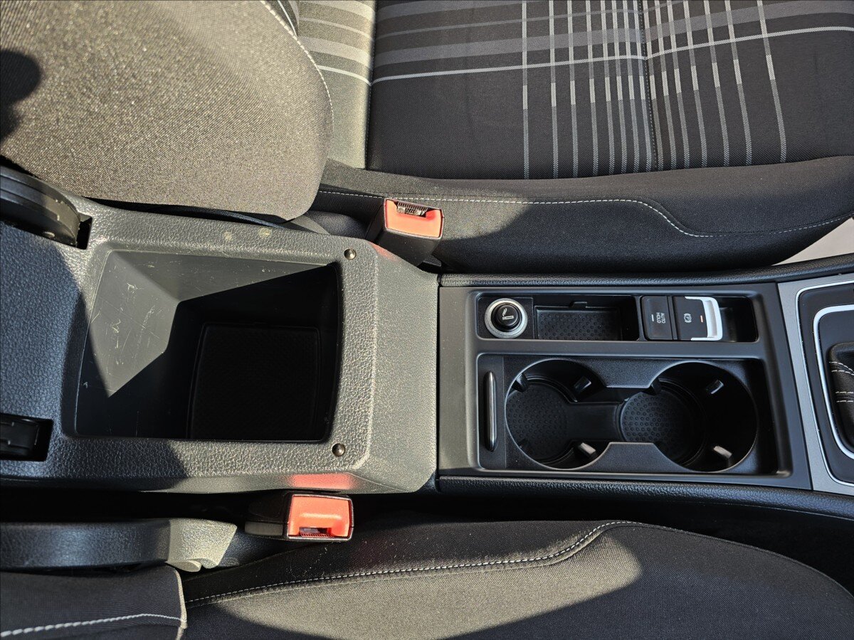 Volkswagen Golf Kombi 1,4 l 92 kw