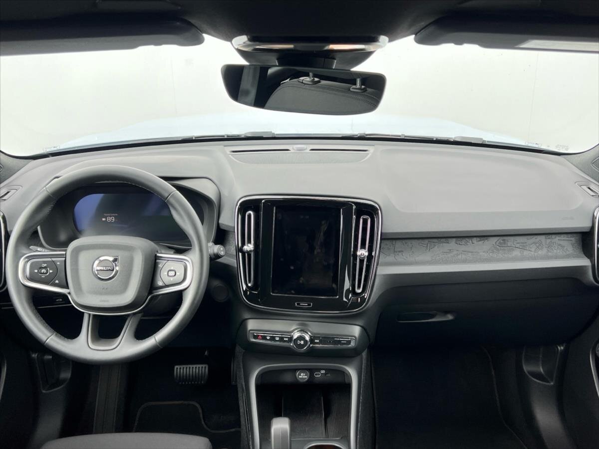 Volvo EX40 Kombi 0,0 175 kw