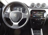 Suzuki Vitara 33