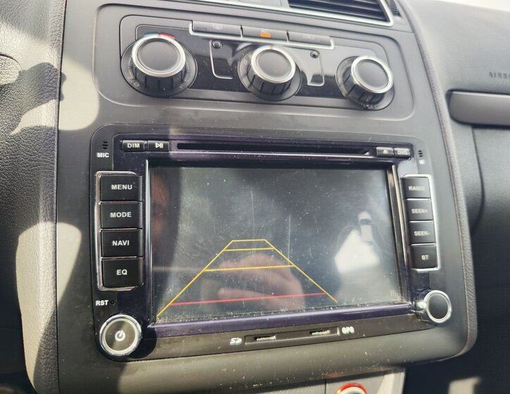 Volkswagen Touran MPV 1,2 l 77 kw