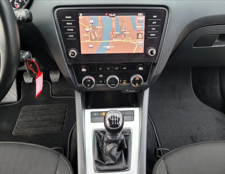 Škoda Octavia Kombi 999,0 85 kw