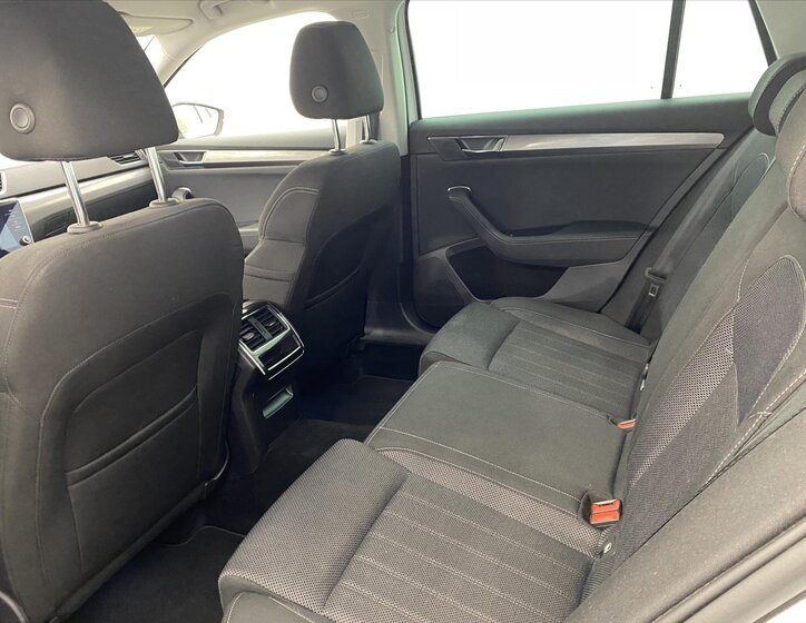 Škoda Superb Kombi 2,0 l 206 kw