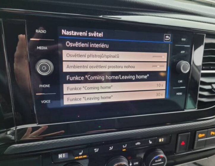 Volkswagen California VAN-Minibus 2,0 l 110 kw