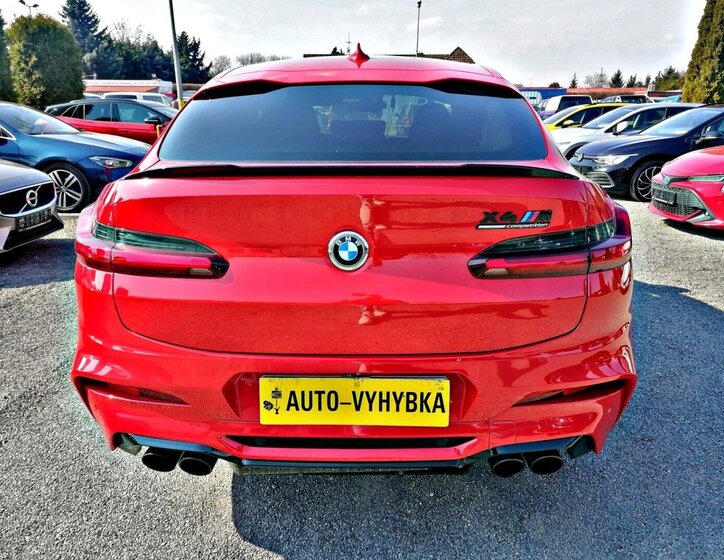 BMW X4 SUV / Terénní 3,0 l 375 kw