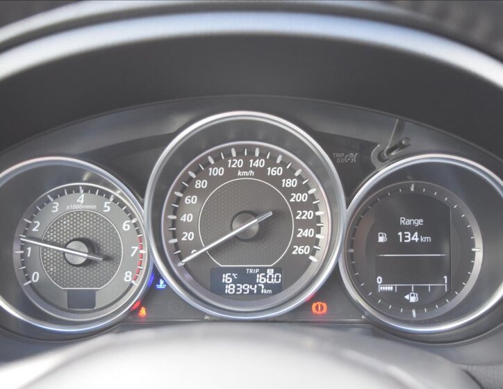 Mazda 6 Kombi 2,0 l 121 kw