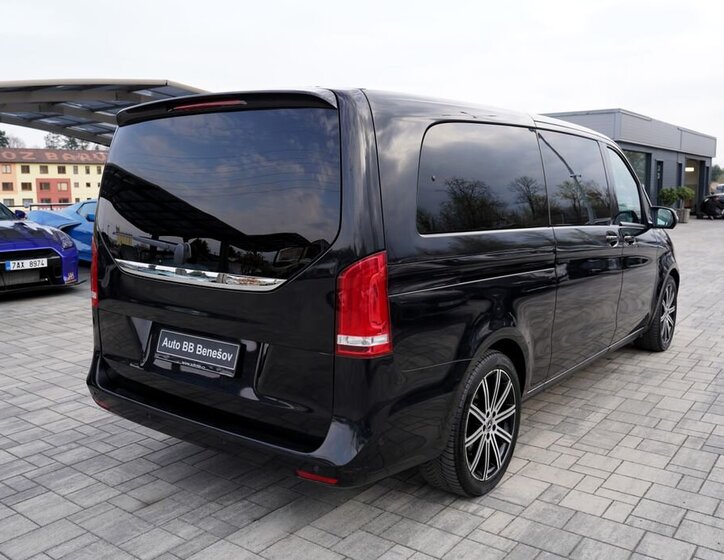 Mercedes-Benz Třídy V MPV 2,0 l 176 kw
