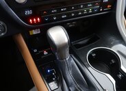 Lexus RX 300 SUV 2,0 l 175 kw