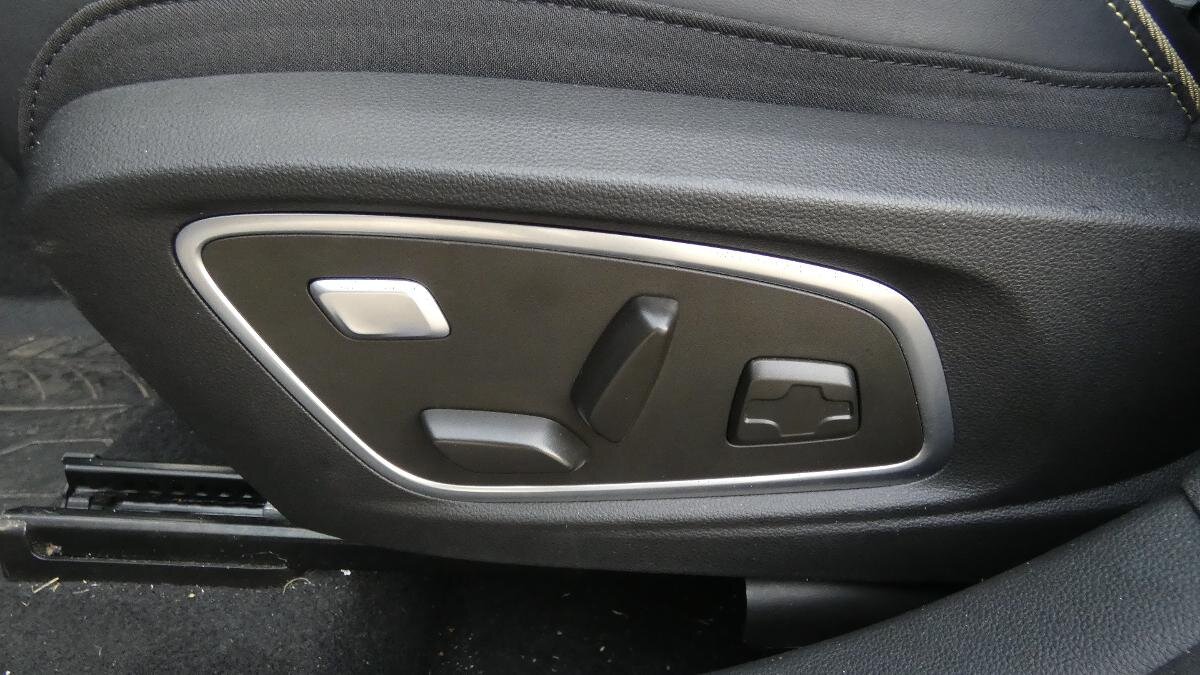 Renault Austral SUV / Terénní 1,3 l 116 kw