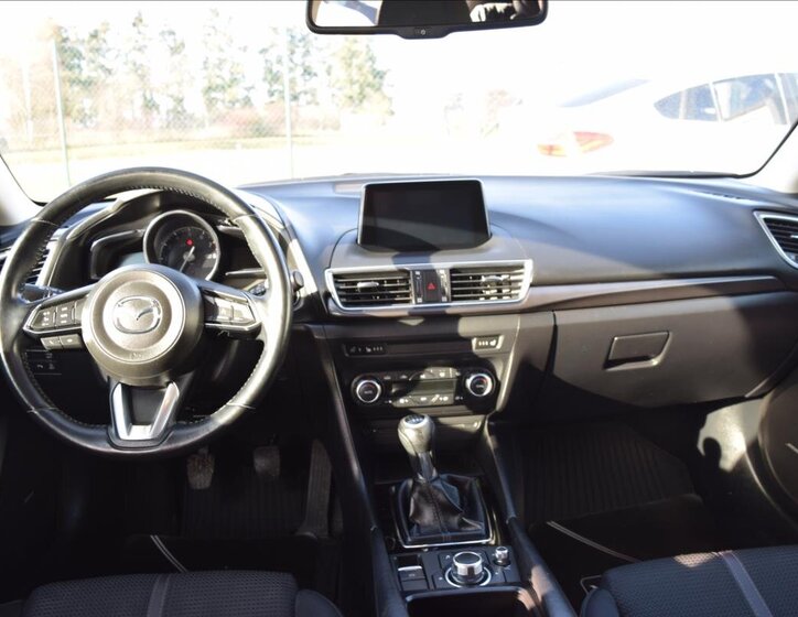Mazda 3 Hatchback 2,0 l 121 kw