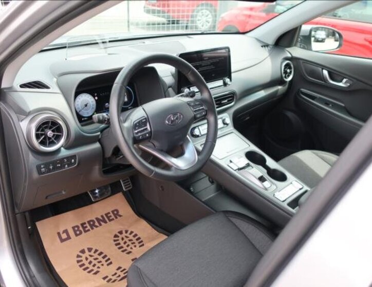 Hyundai Kona SUV 0,0 150 kw