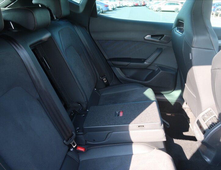 Cupra Formentor SUV / Terénní 1,5 l 110 kw