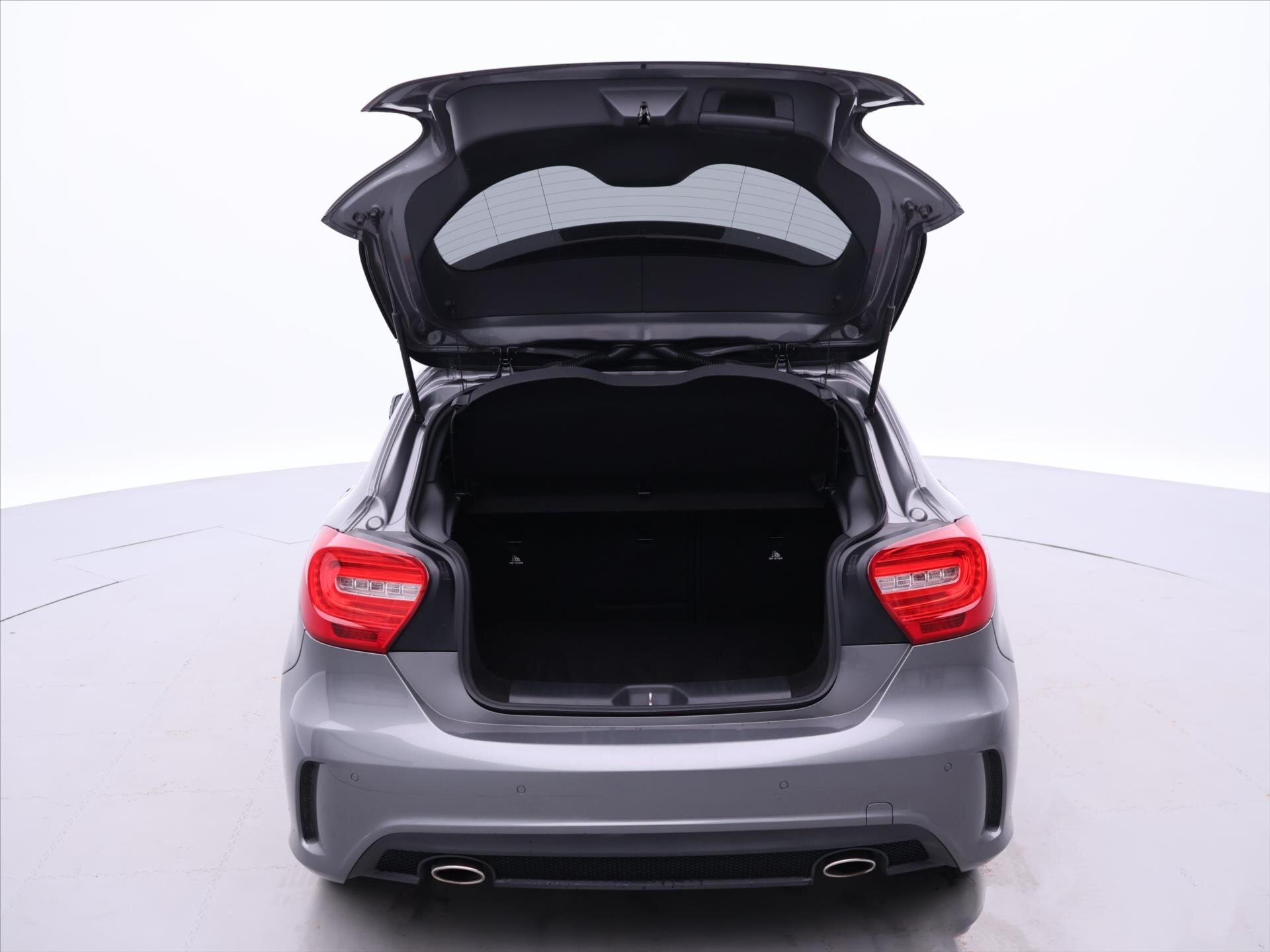 Mercedes-Benz Třídy A Hatchback 1,8 l 100 kw