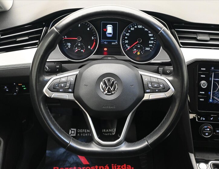 Volkswagen Passat Kombi 2,0 l 110 kw