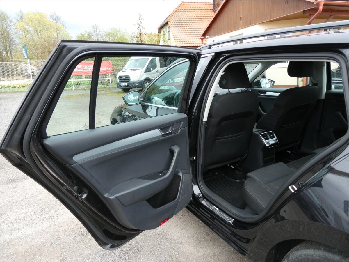 Škoda Superb Kombi 1,6 l 88 kw