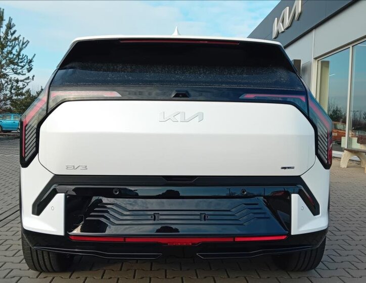 KIA EV3 CUV 0,0 150 kw