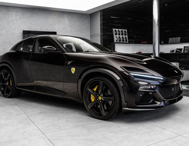 Ferrari Ostatní SUV / Terénní 6,5 l 529 kw