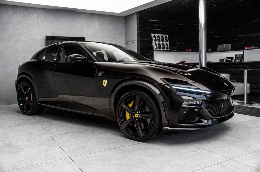 Ferrari Ostatní SUV / Terénní 6,5 l 529 kw