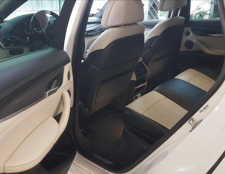 BMW X6 11