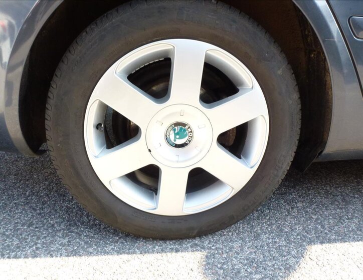 Škoda Octavia Kombi 1,8 l 118 kw