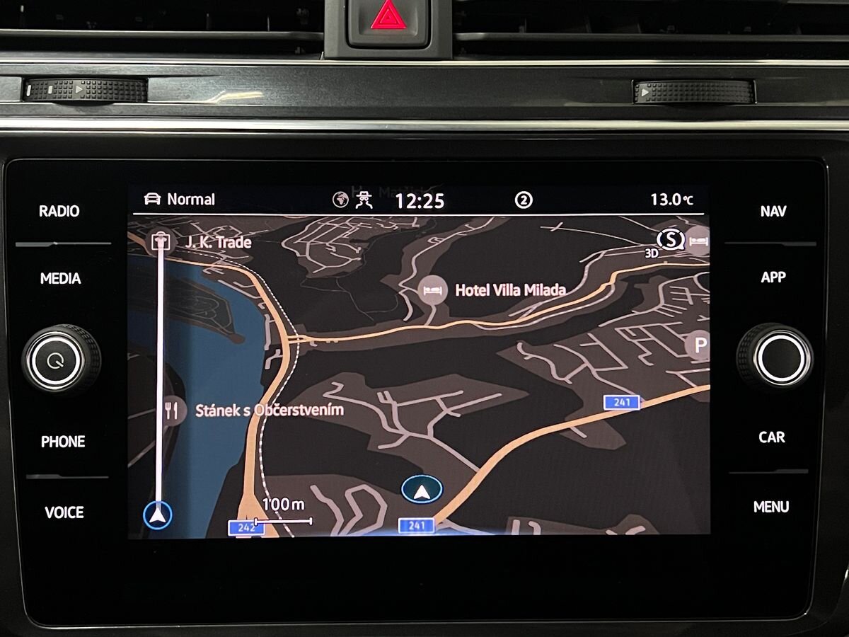 Volkswagen Tiguan Allspace SUV / Terénní 2,0 l 147 kw