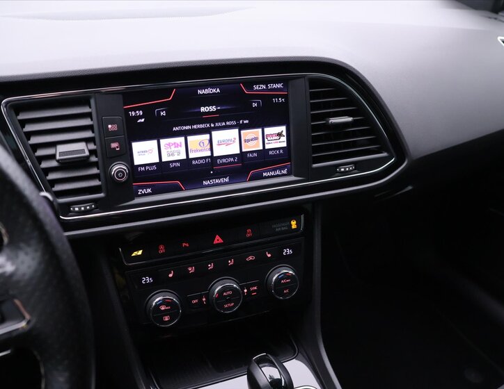 Seat Leon Kombi 2,0 l 221 kw