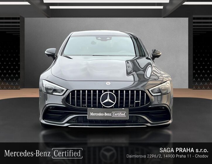 Mercedes-Benz AMG GT 8