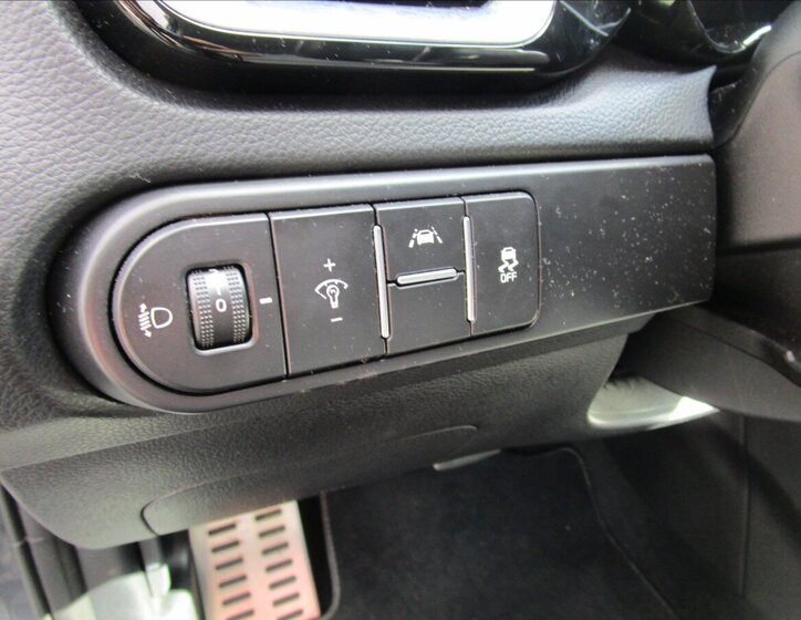 KIA Ceed Hatchback 1,4 l 103 kw