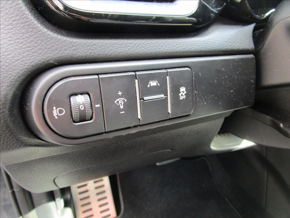 KIA Ceed Hatchback 1,4 l 103 kw