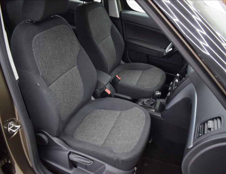 Škoda Yeti SUV / Terénní 1,2 l 77 kw